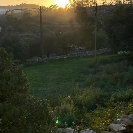 Casas Da Chainca - Turismo De Natureza * Chainca (Porto de Mos, Leiria)